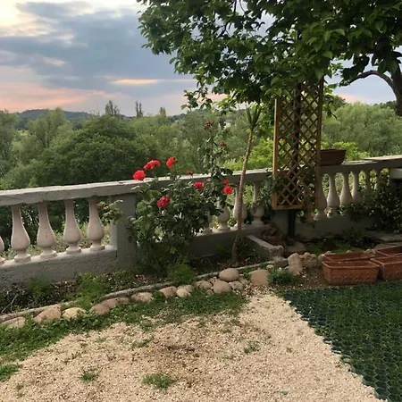 Διαμέρισμα Riverview67 *