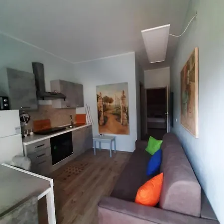 Riverview67 Διαμέρισμα Salionze
